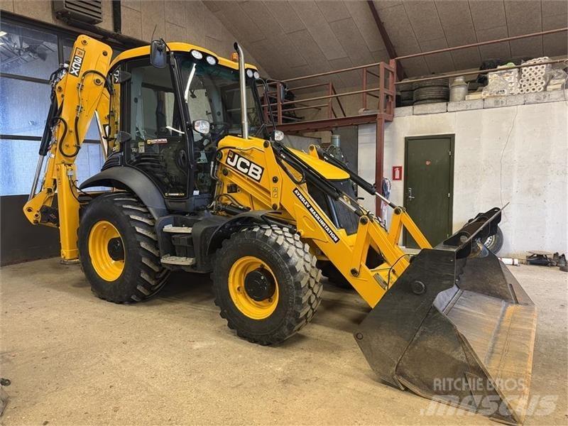 JCB 3 cx 反铲装载机