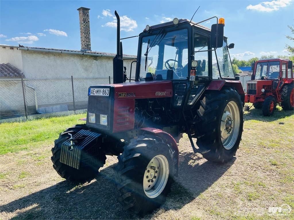 MTZ 820.1 拖拉机/农用车