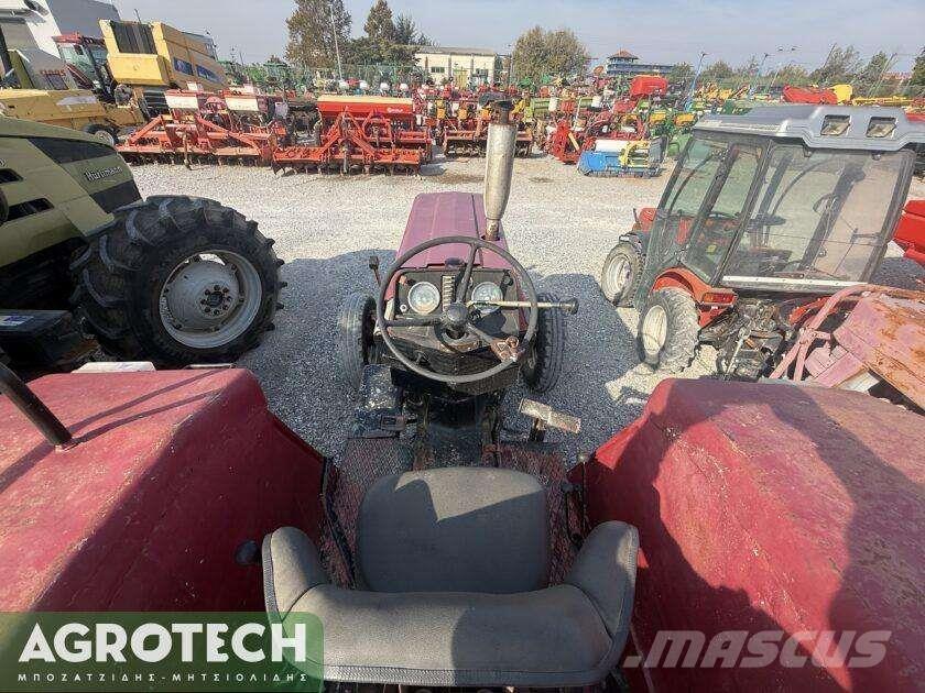 International 724 拖拉机/农用车