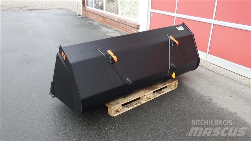 Ålö GM 215 挖斗