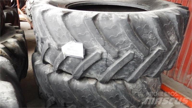 BKT 710/70R42 轮胎、车轮和轮圈