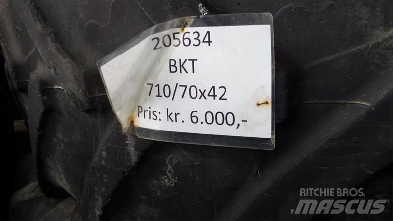 BKT 710/70R42 轮胎、车轮和轮圈