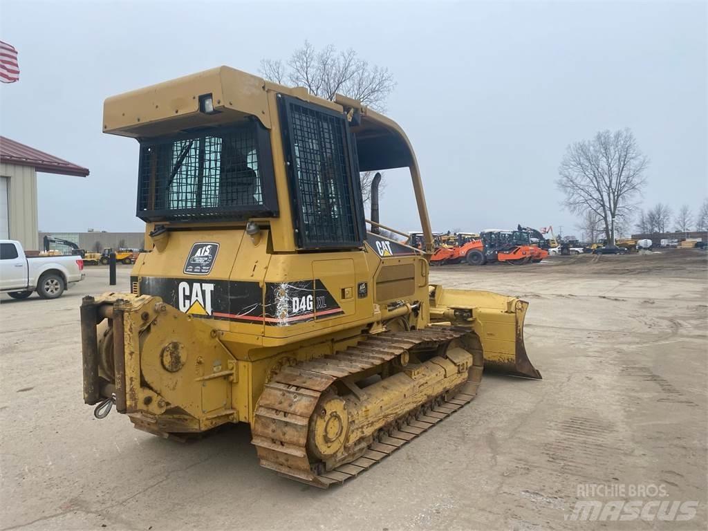 CAT D4G XL 履带式推土机