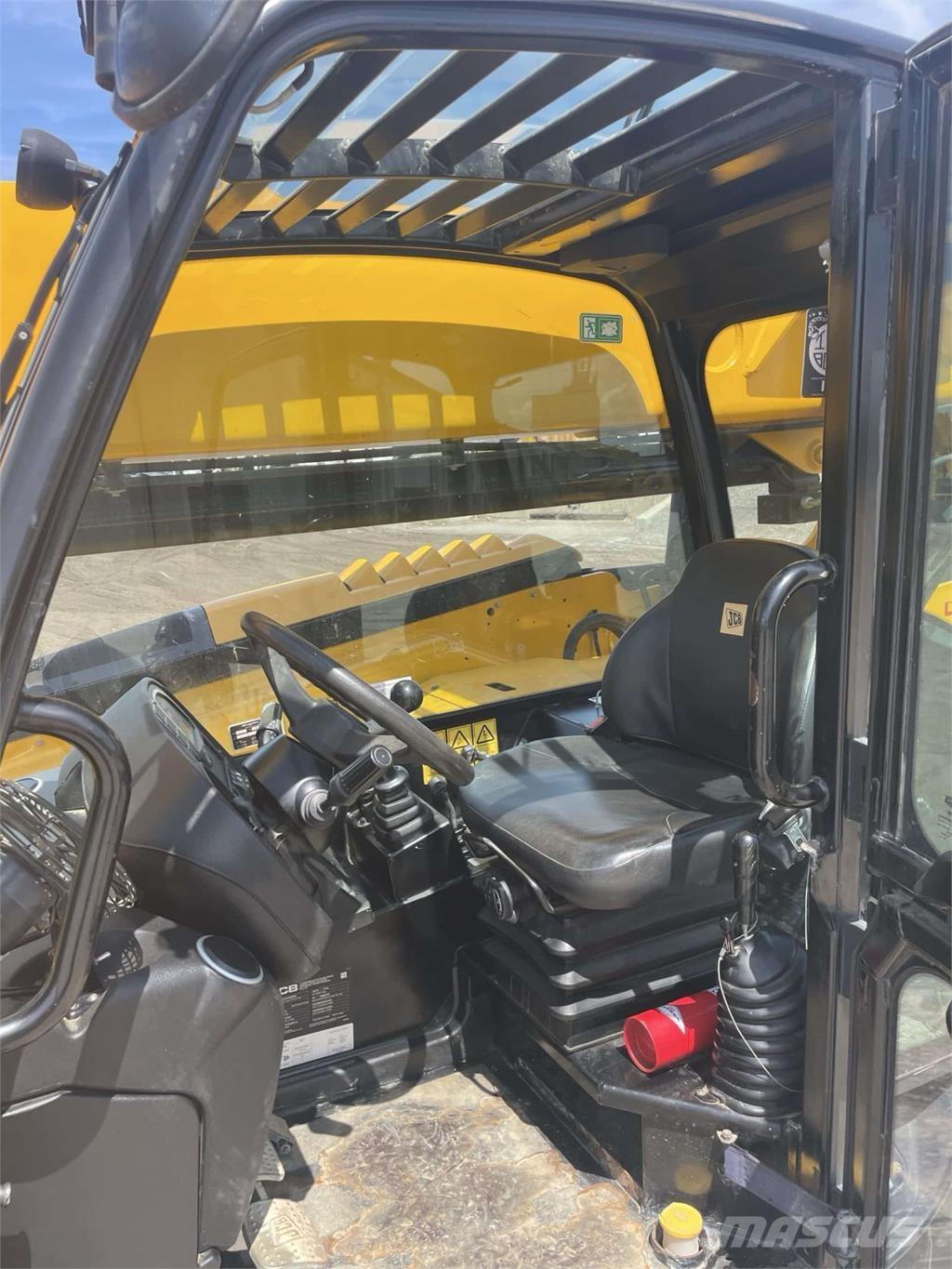 JCB 506.36 伸缩臂叉装车|叉装车