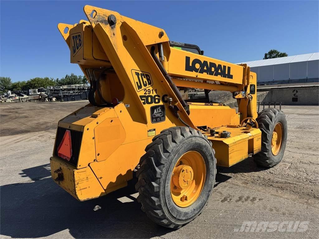 JCB 506C 伸缩臂叉装车|叉装车