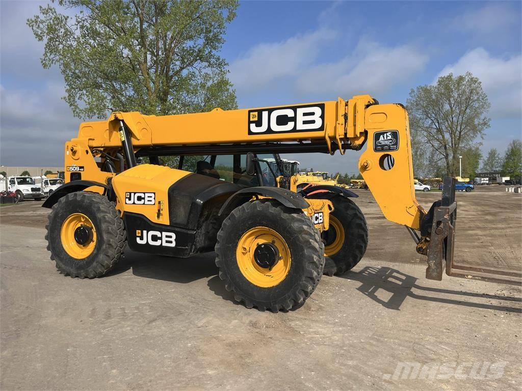 JCB 509-42 伸缩臂叉装车|叉装车
