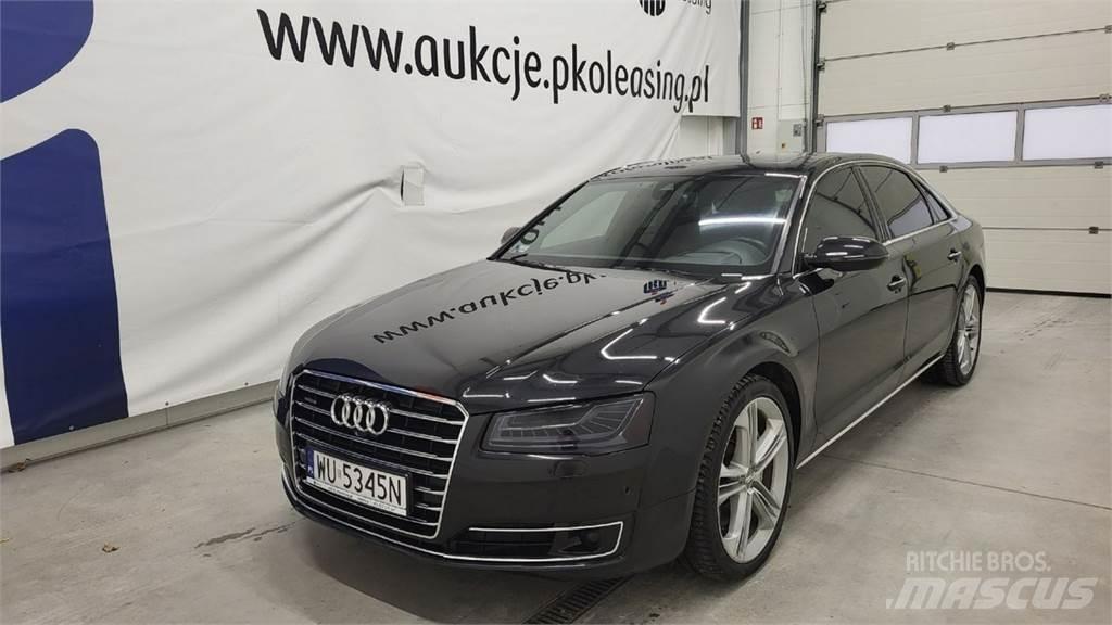 Audi A8 汽车