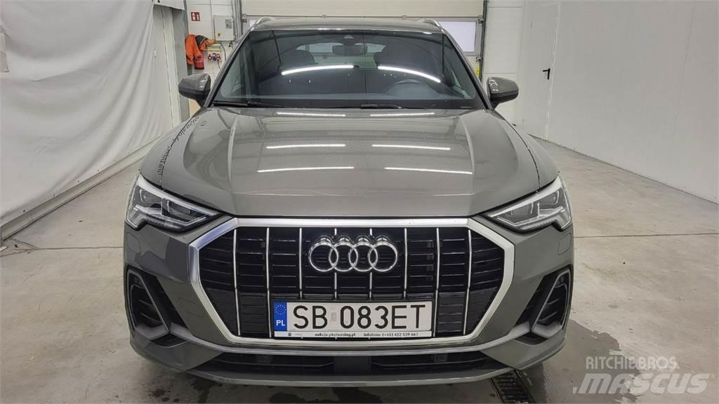 Audi Q3 汽车