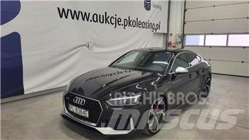 Audi RS5 汽车
