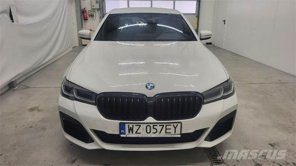 BMW 520 汽车