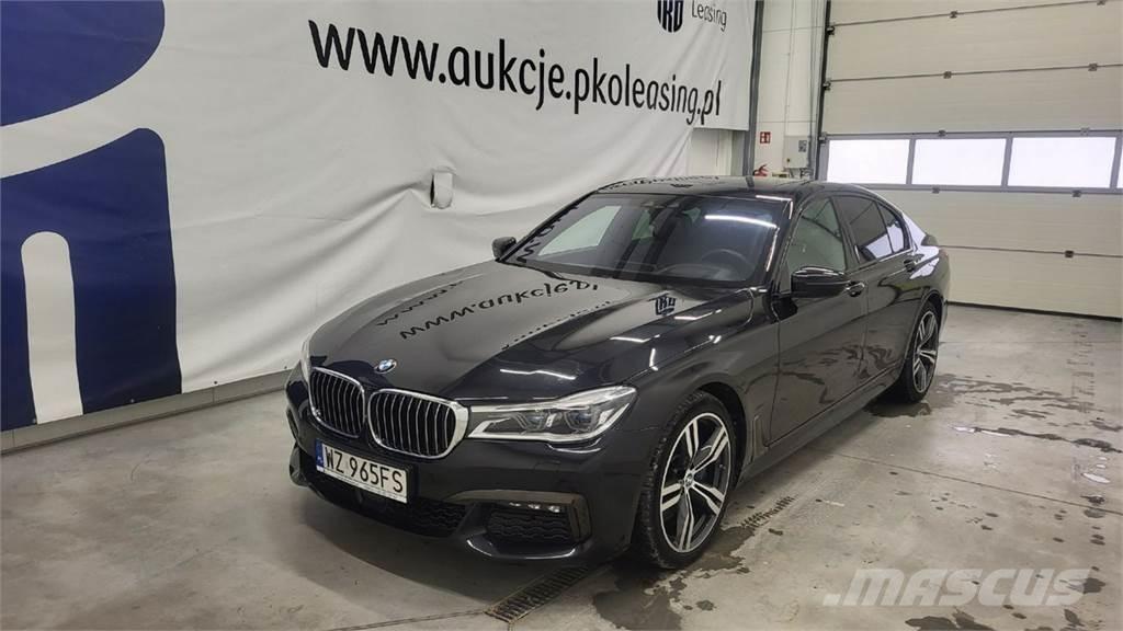 BMW 740 汽车