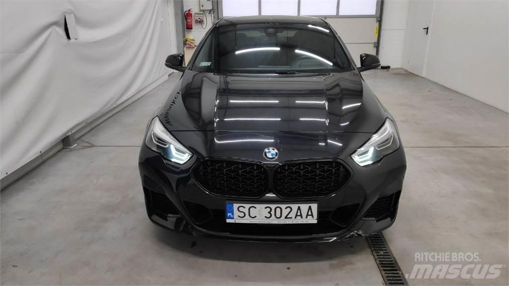 BMW M2 汽车