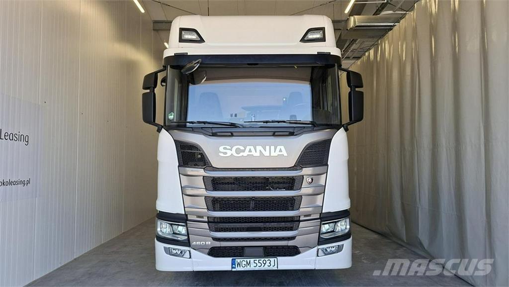 Scania R460 牵引车