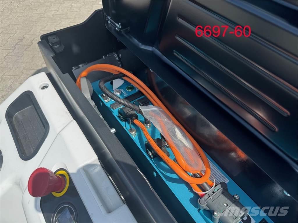 Bobcat BSL 12 N-7i 手推堆垛车