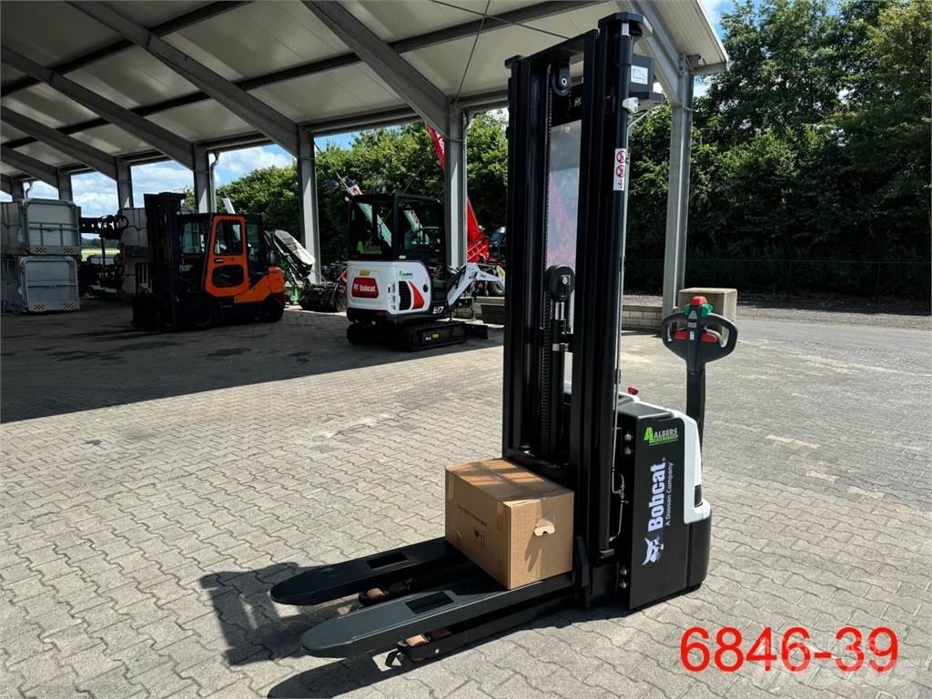 Bobcat BSL 16 N 7 手推堆垛车