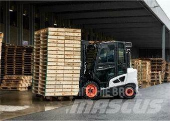 Bobcat D 30 S 9 柴油叉车