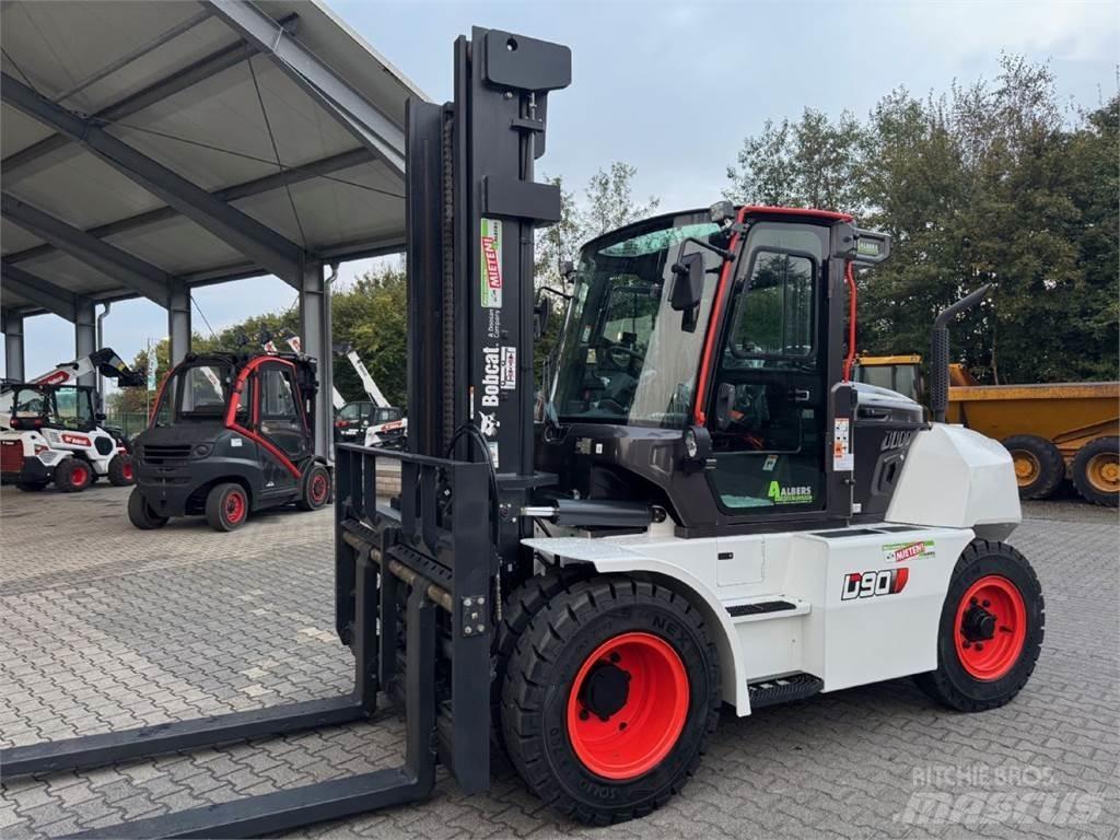 Bobcat D 90 S 9 柴油叉车