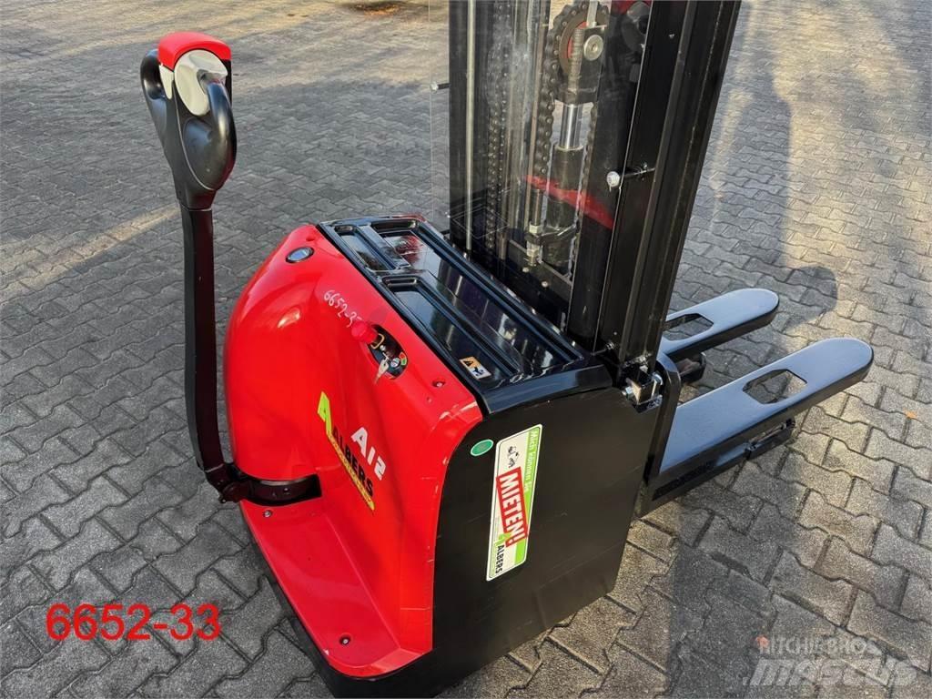 Hangcha CDD 12 - AC1 手推堆垛车