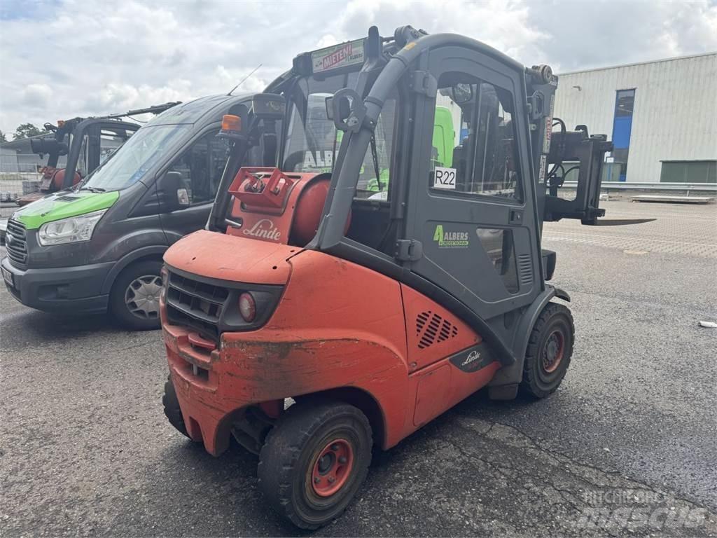 Linde H 30 T 天然气叉车