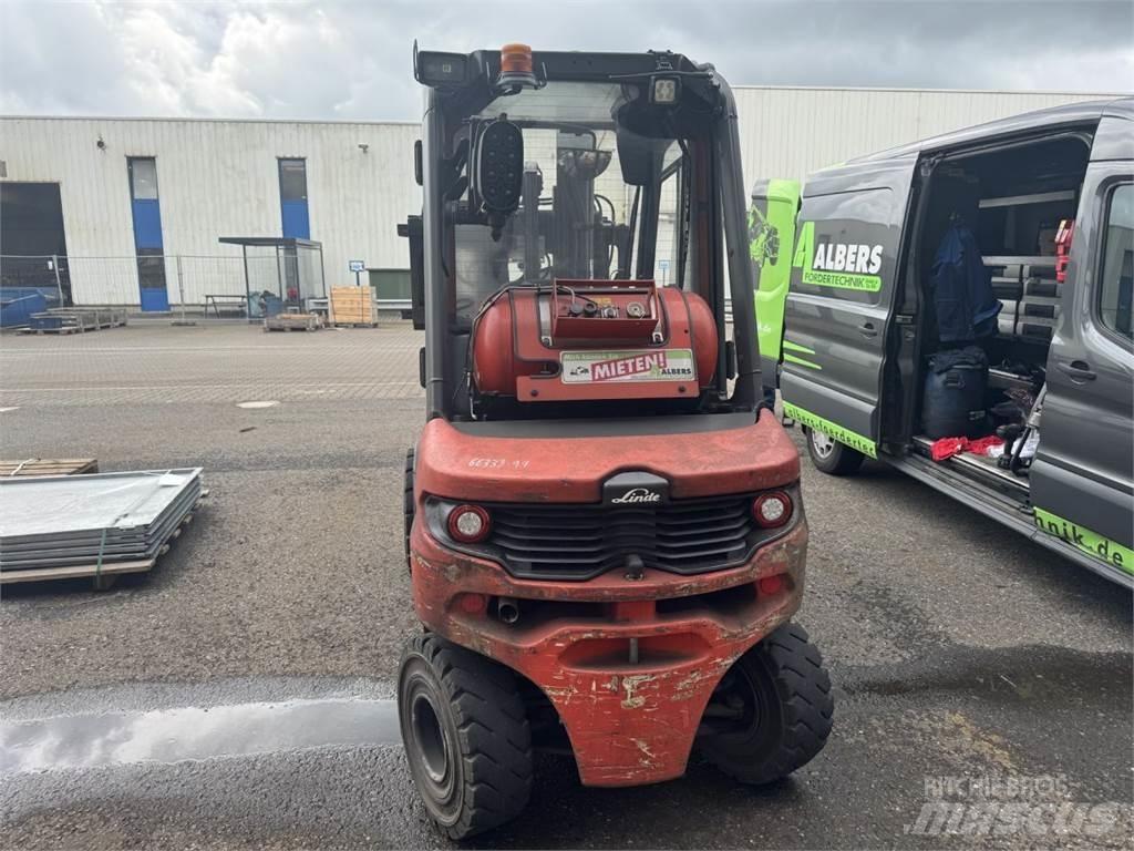 Linde H 35 T 01 天然气叉车