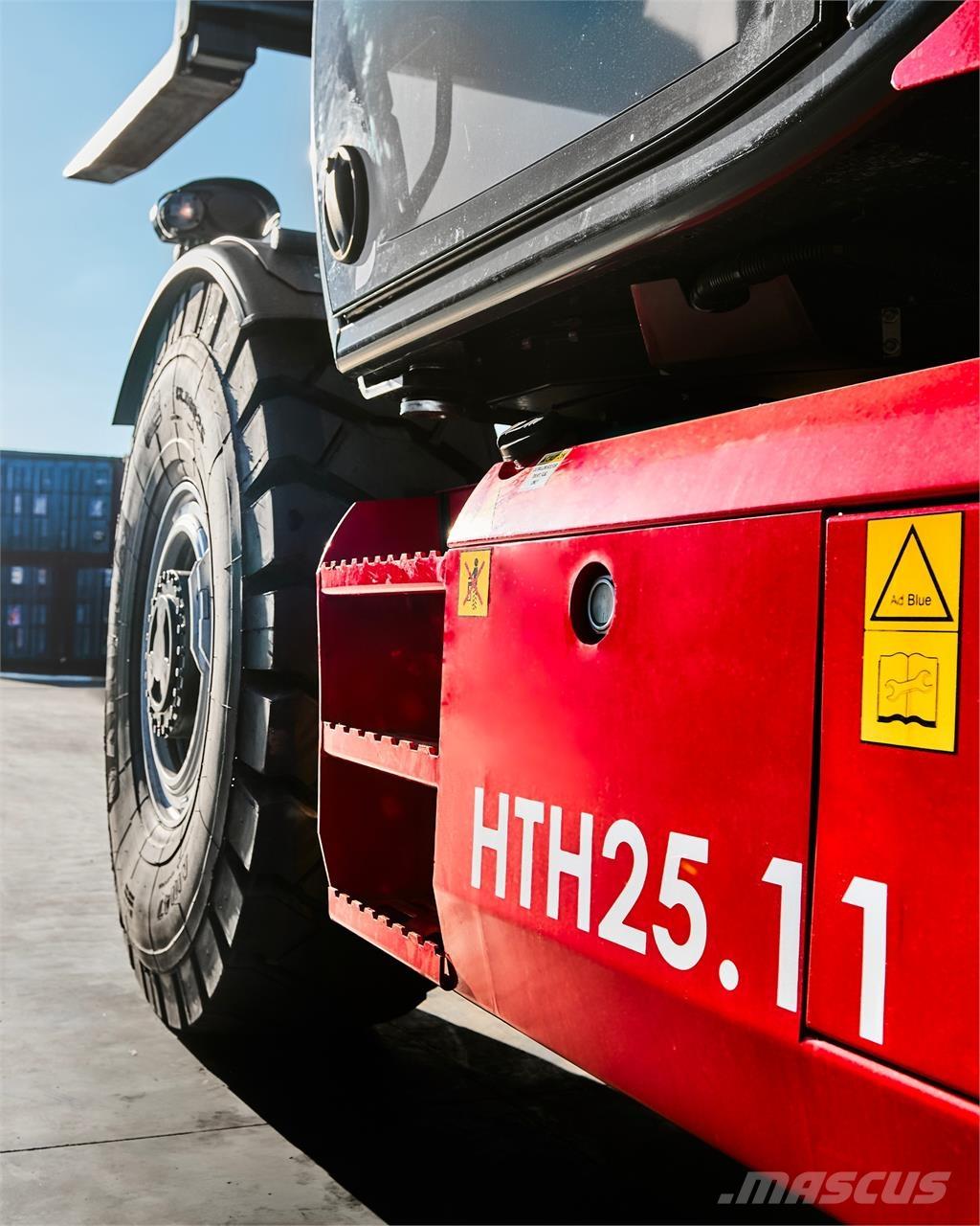 Magni HTH 25.11 伸缩臂叉装车|叉装车