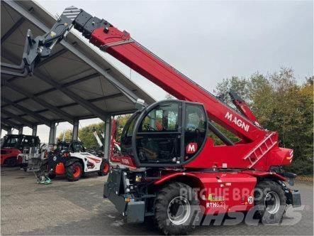 Magni RTH 6.22 伸缩臂叉装车|叉装车
