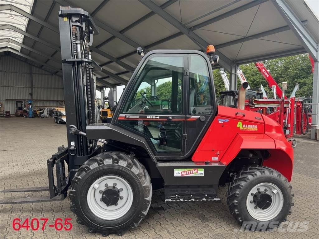 Manitou M 30 - 4 越野叉车|叉装车
