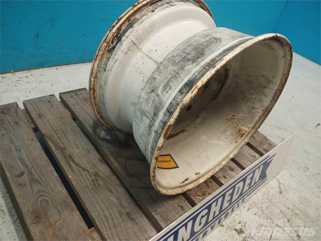  15 9X15 轮胎、车轮、轮圈