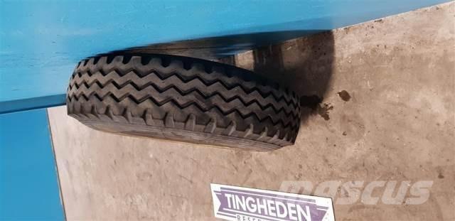  16 9.00R16 轮胎、车轮、轮圈