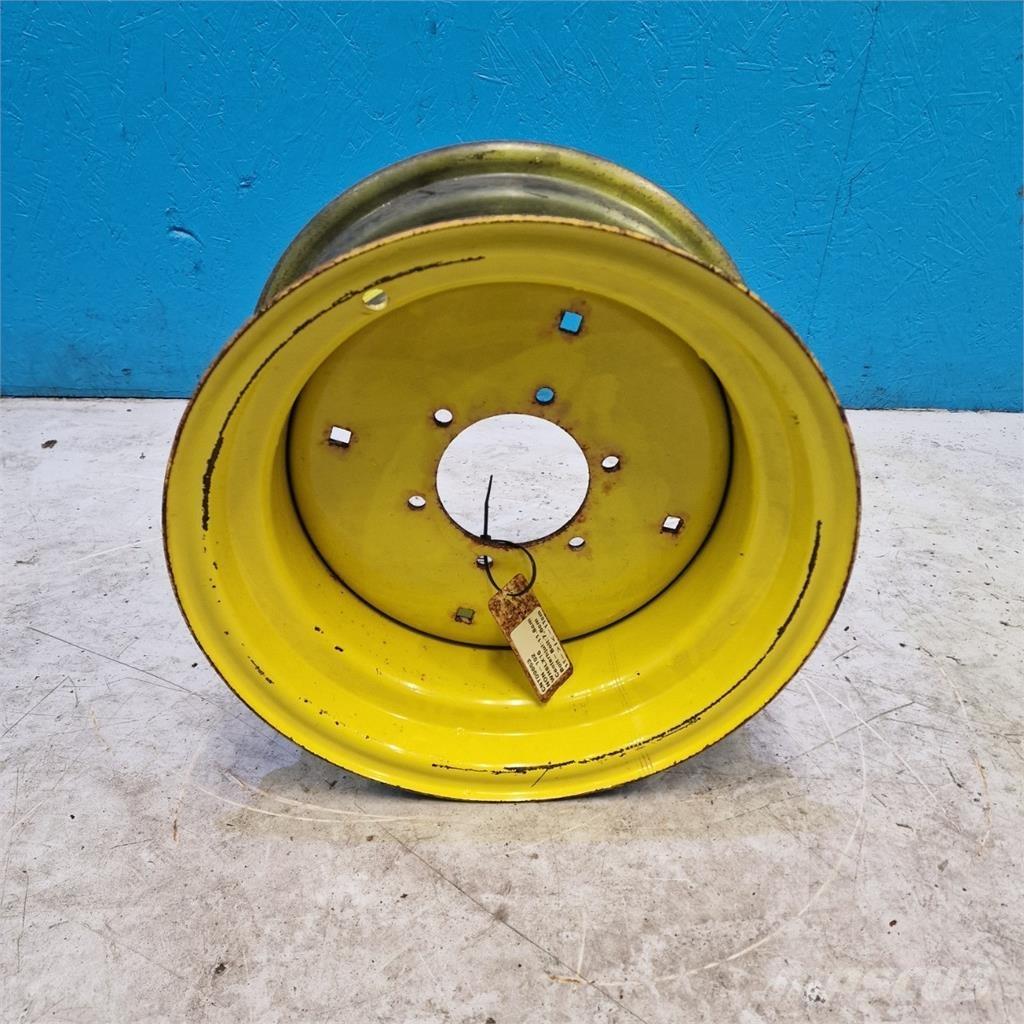  16 WH8Lx16 轮胎、车轮、轮圈