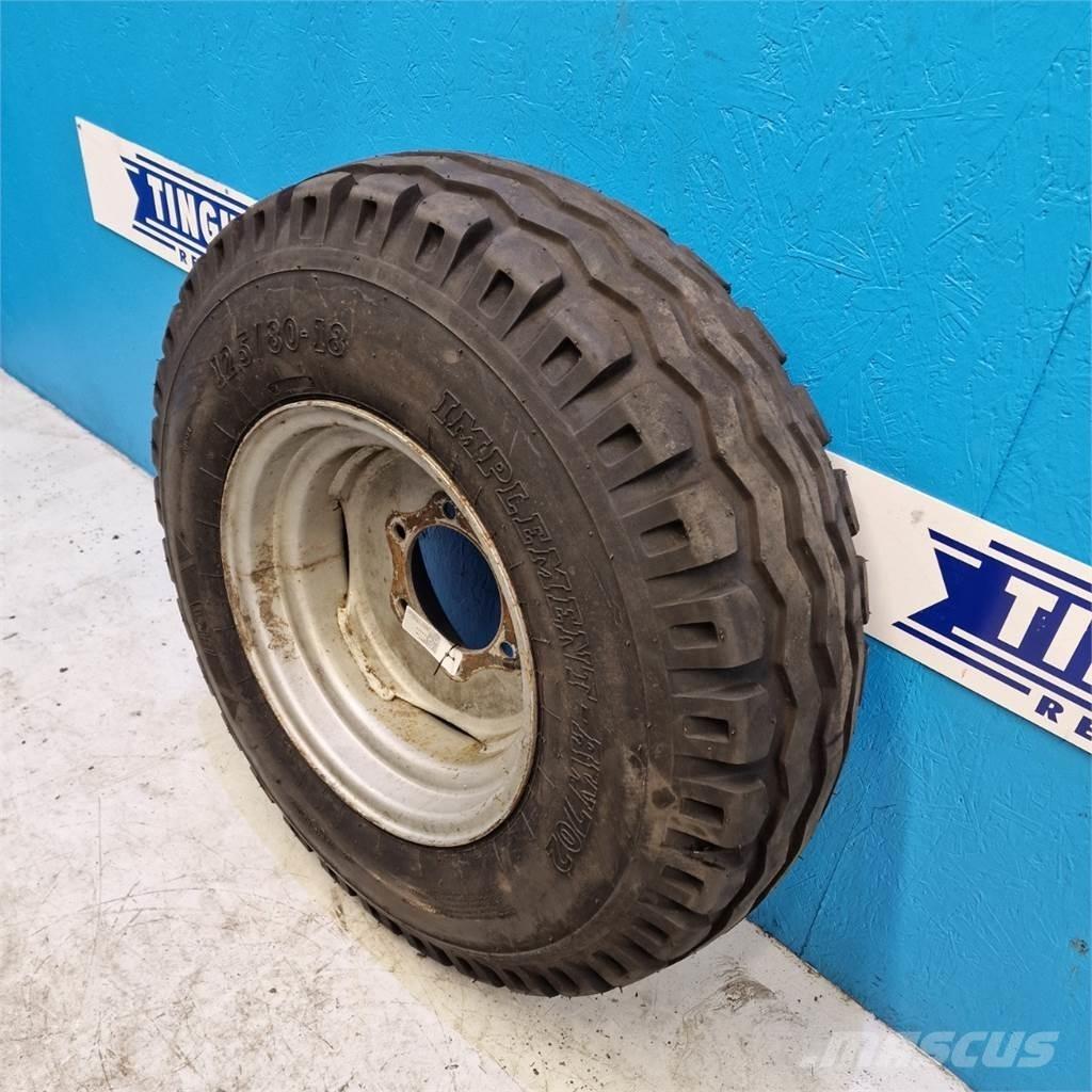  18 12.5/80-18 轮胎、车轮、轮圈