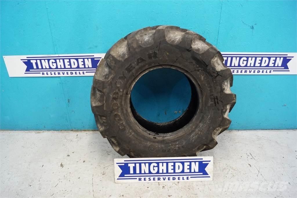  18 340/80R18 轮胎、车轮、轮圈
