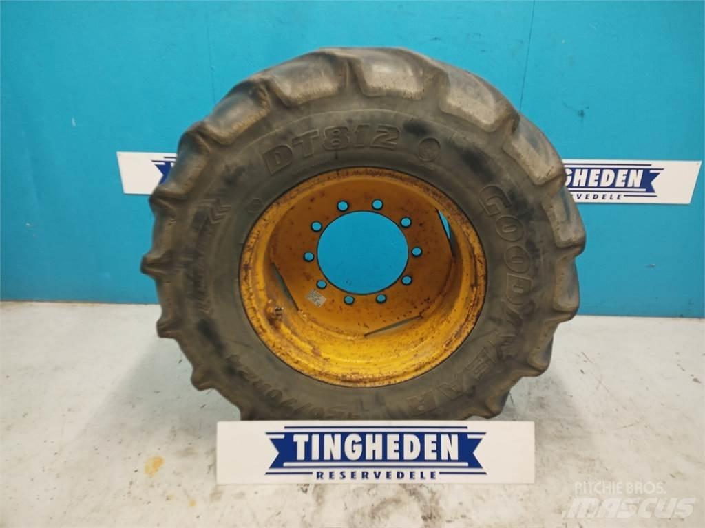  24 420/70R24 轮胎、车轮和轮圈
