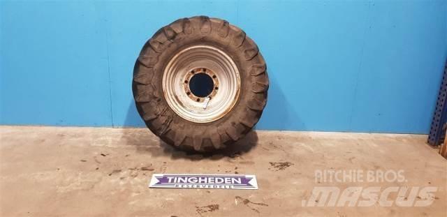  24 440/65R24 轮胎、车轮和轮圈