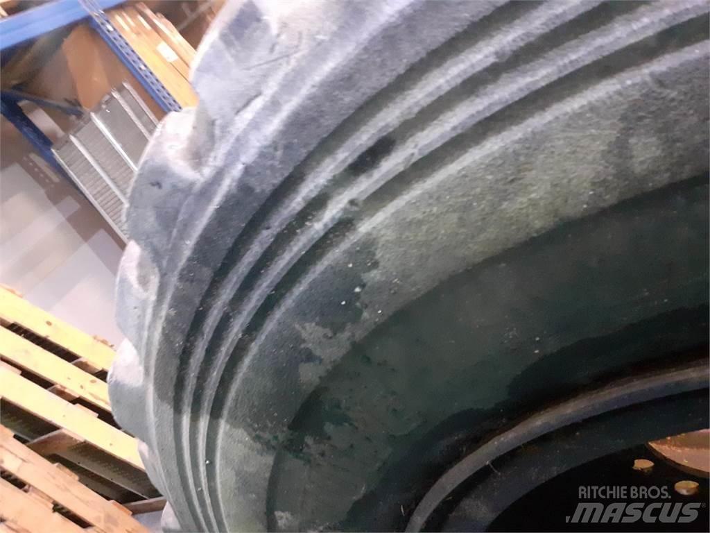  25 20.5R25 轮胎、车轮和轮圈