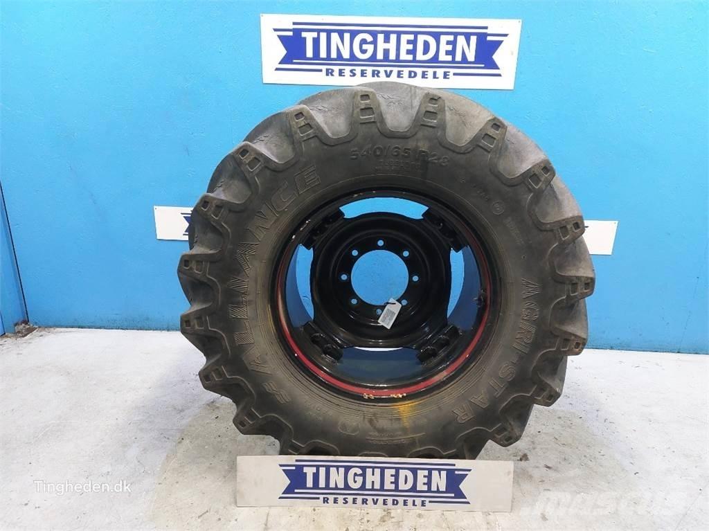  28 540/65-R28 轮胎、车轮、轮圈