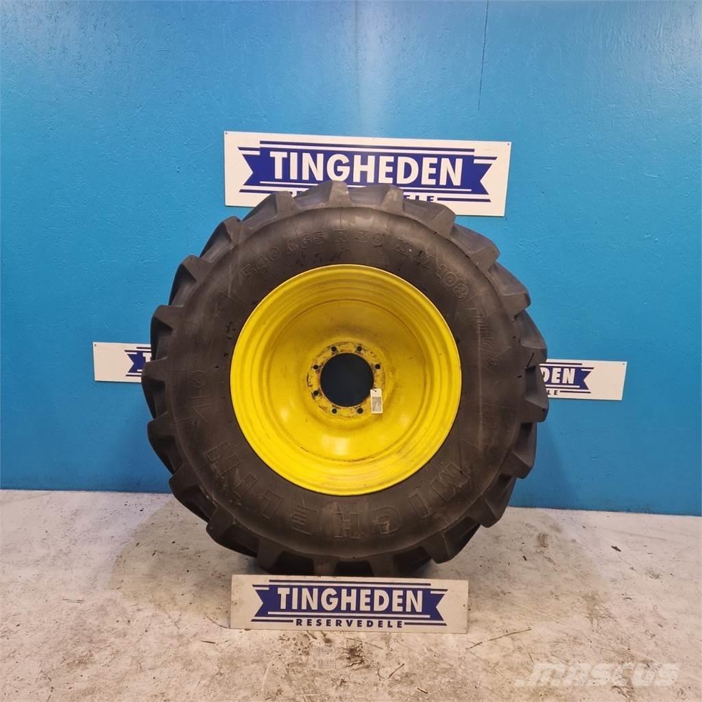  30 540/65 R30 轮胎、车轮、轮圈