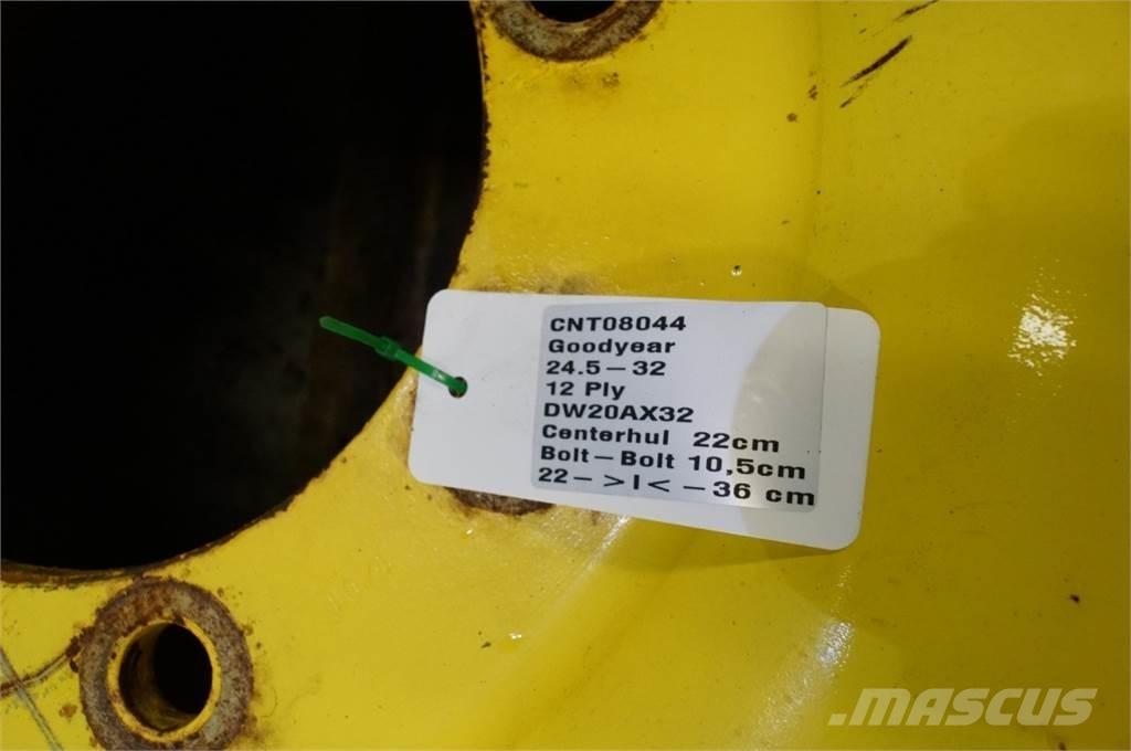  32 24.5-32 轮胎、车轮、轮圈