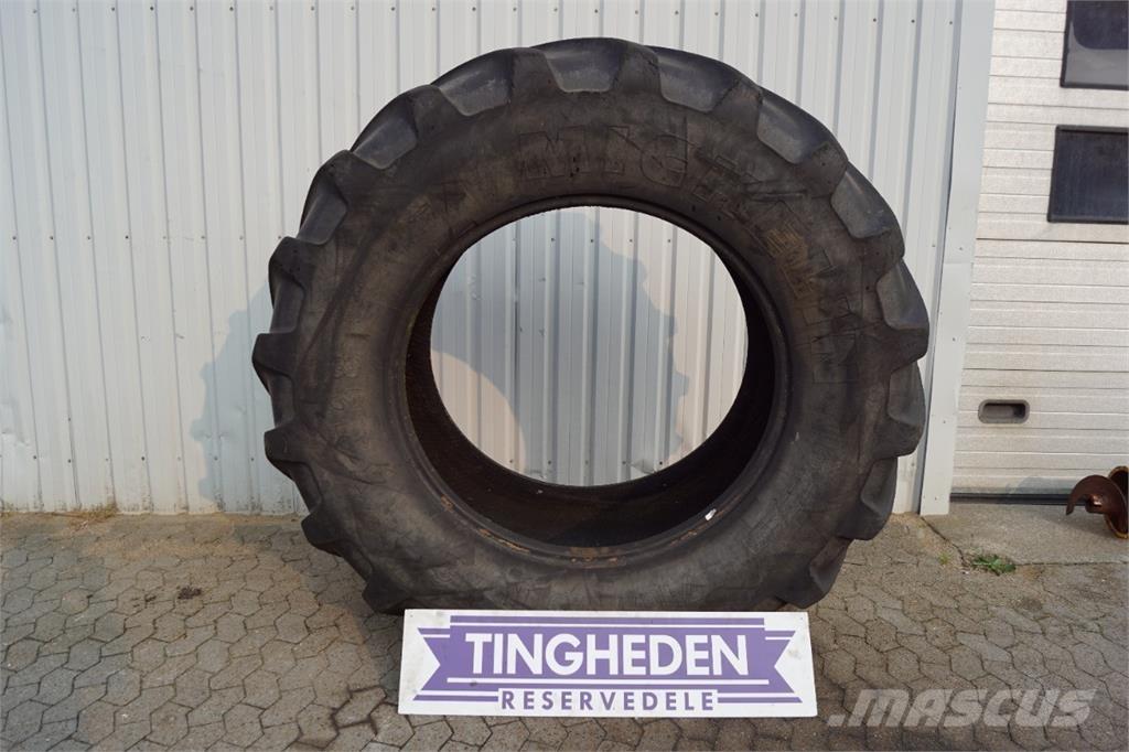  42 710/70R42 轮胎、车轮、轮圈