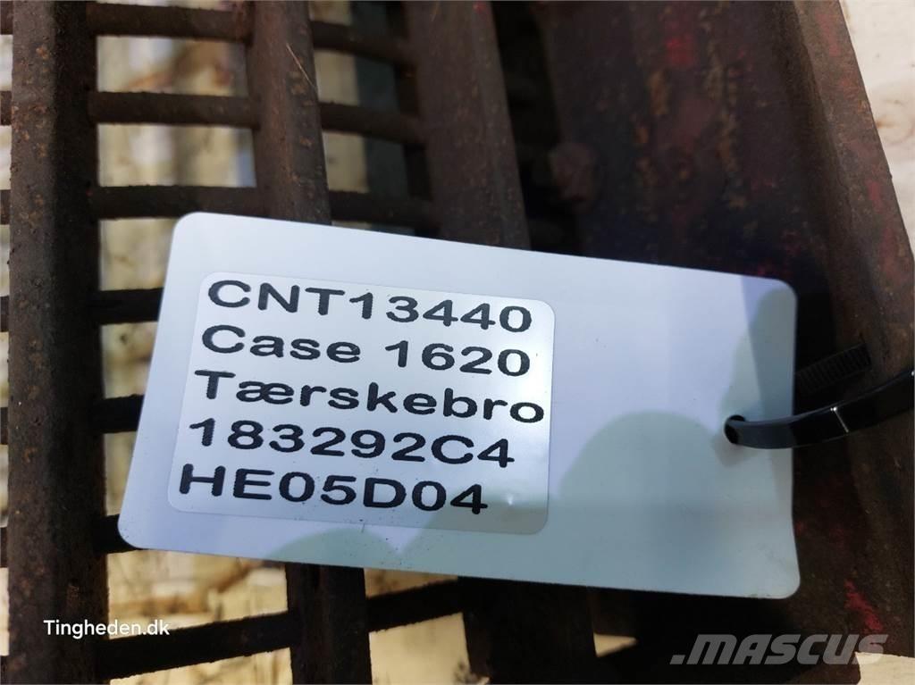 CASE 1620 联合收割机配件