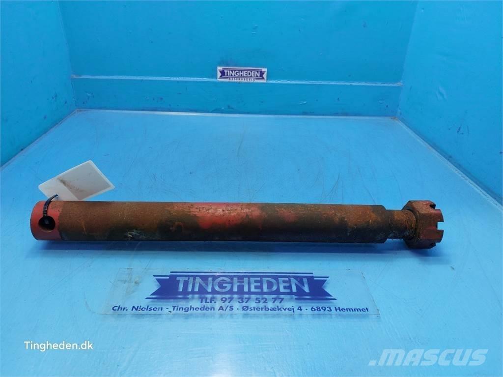 CASE 1680 联合收割机配件