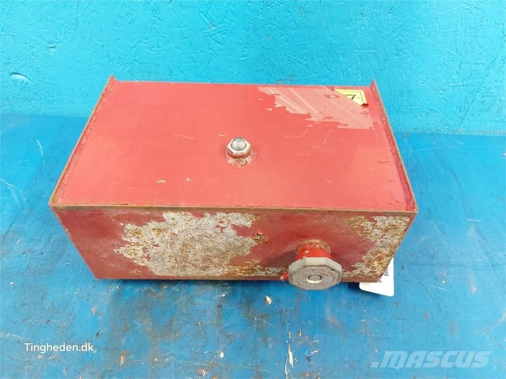 CASE 2388 液压