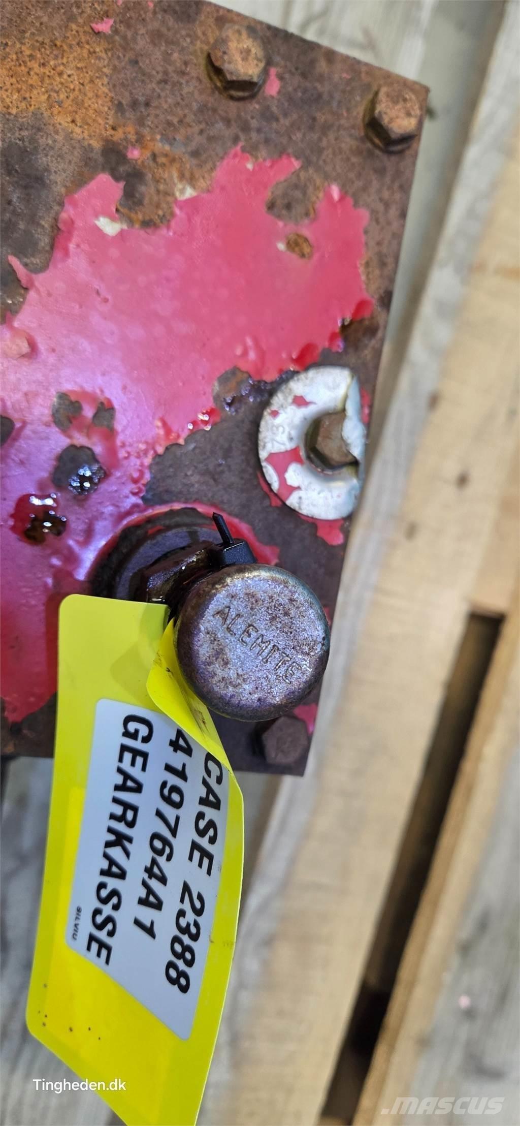 CASE 2388 传动装置