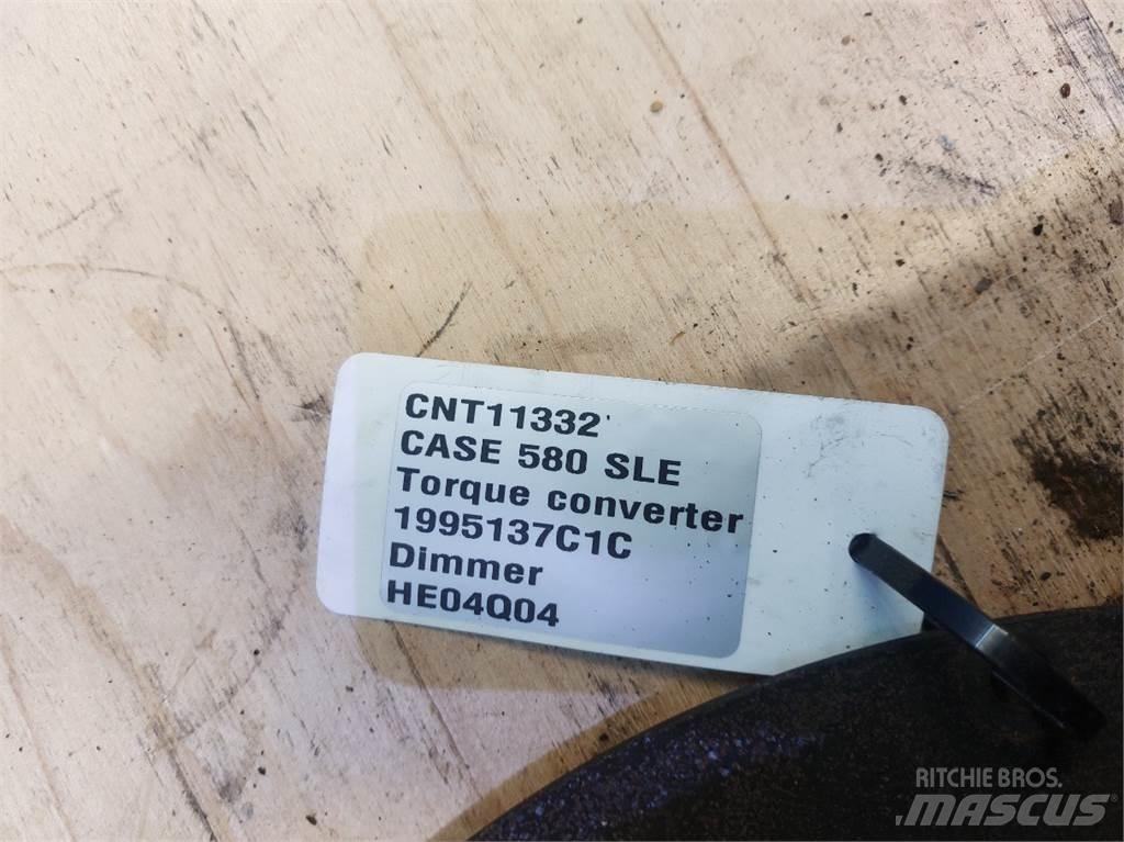 CASE 580 SLE 传动装置