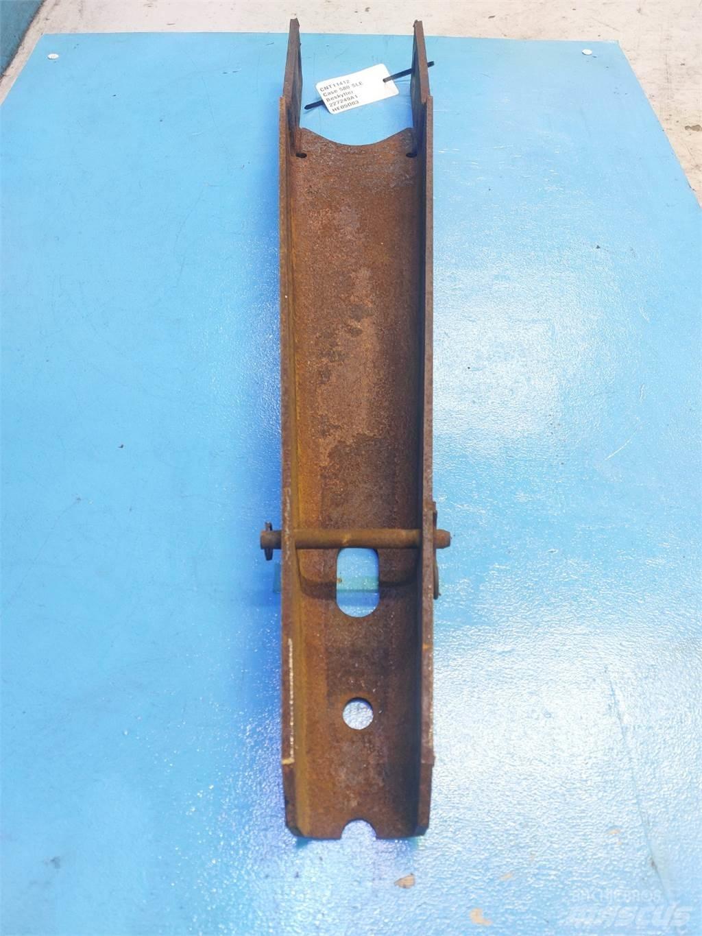 CASE 580 SLE 吊杆和铲斗