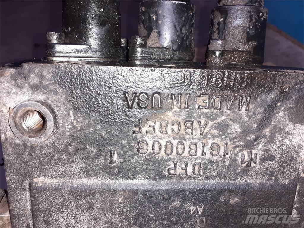 CASE 595 液压