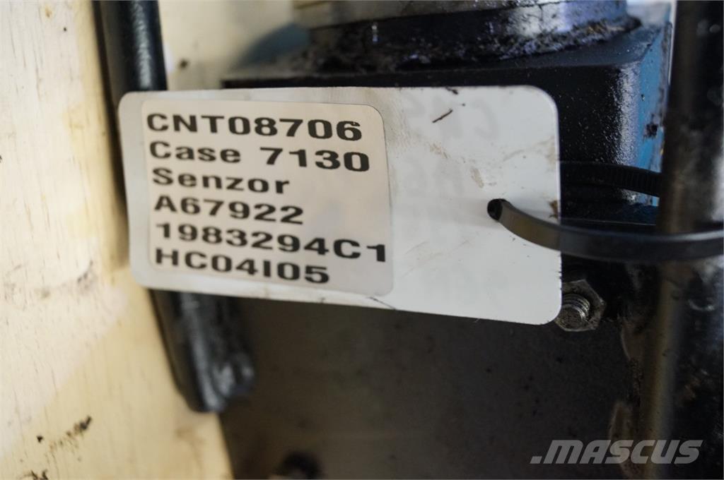 CASE 7130 电子设备