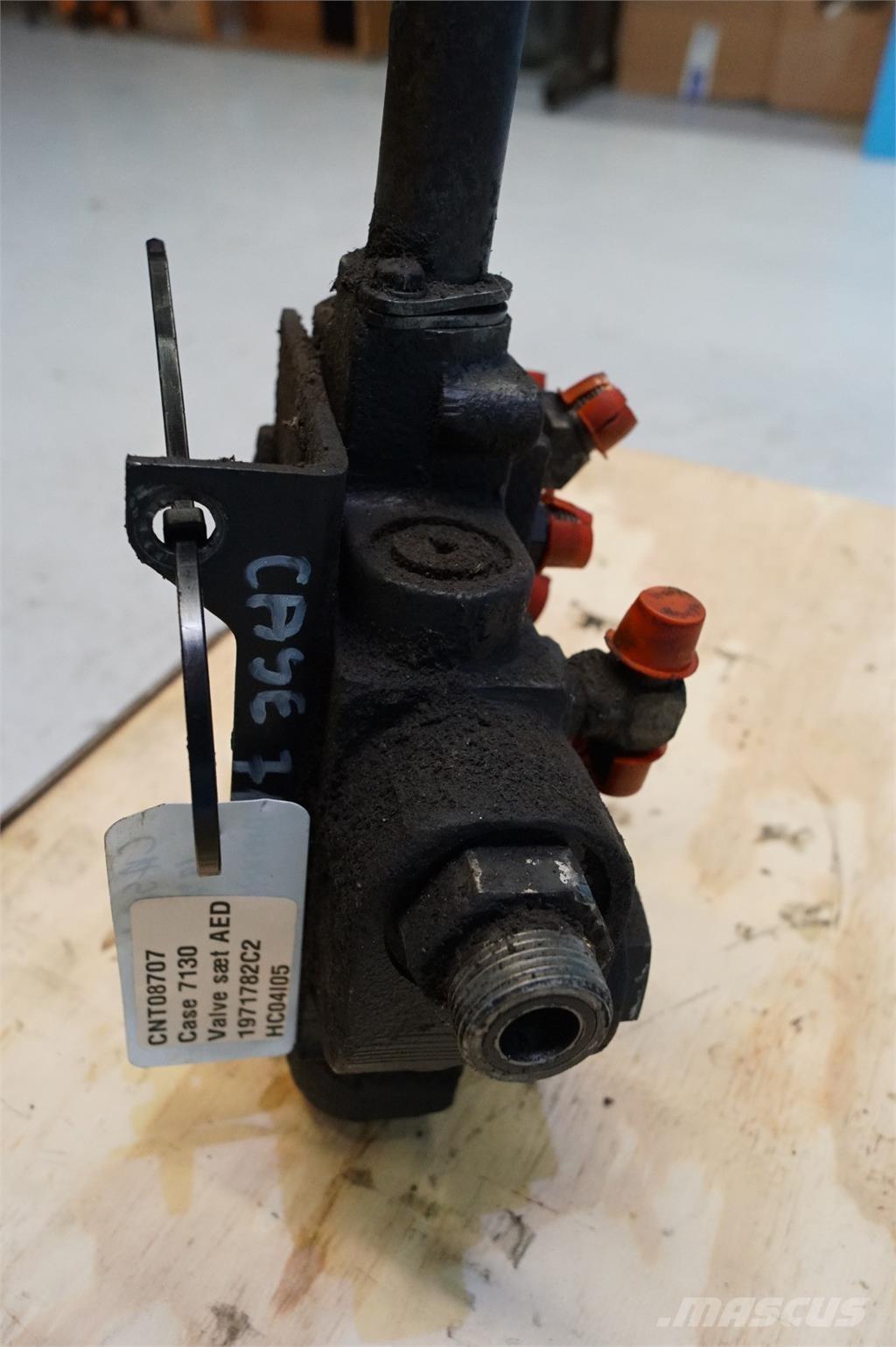 CASE 7130 液压