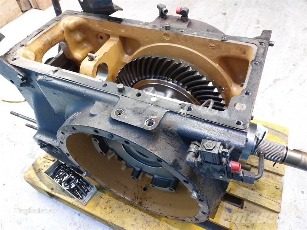 CASE 7130 传动装置