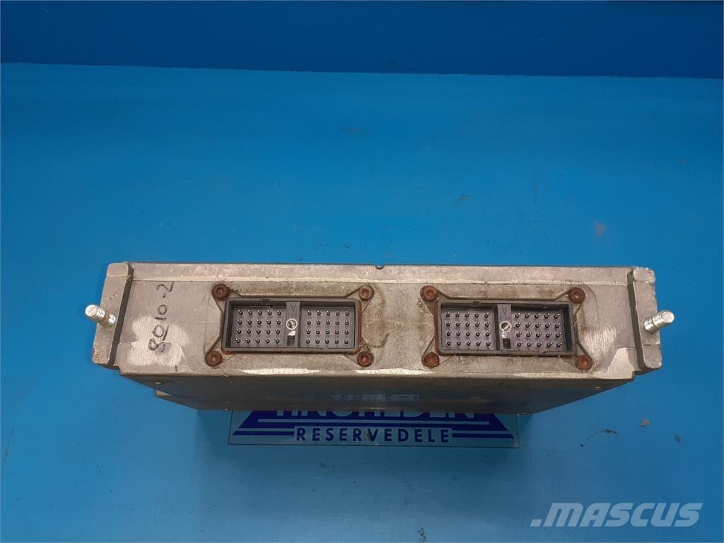 CASE 8010 电子设备